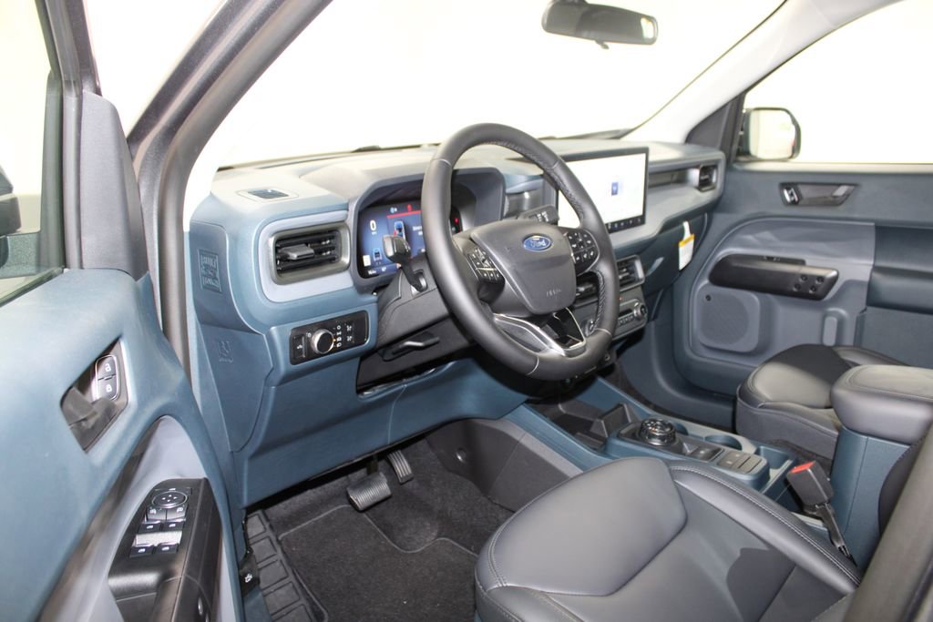 New 2025 Ford Maverick Lariat w/ Black Appearance Package image 21