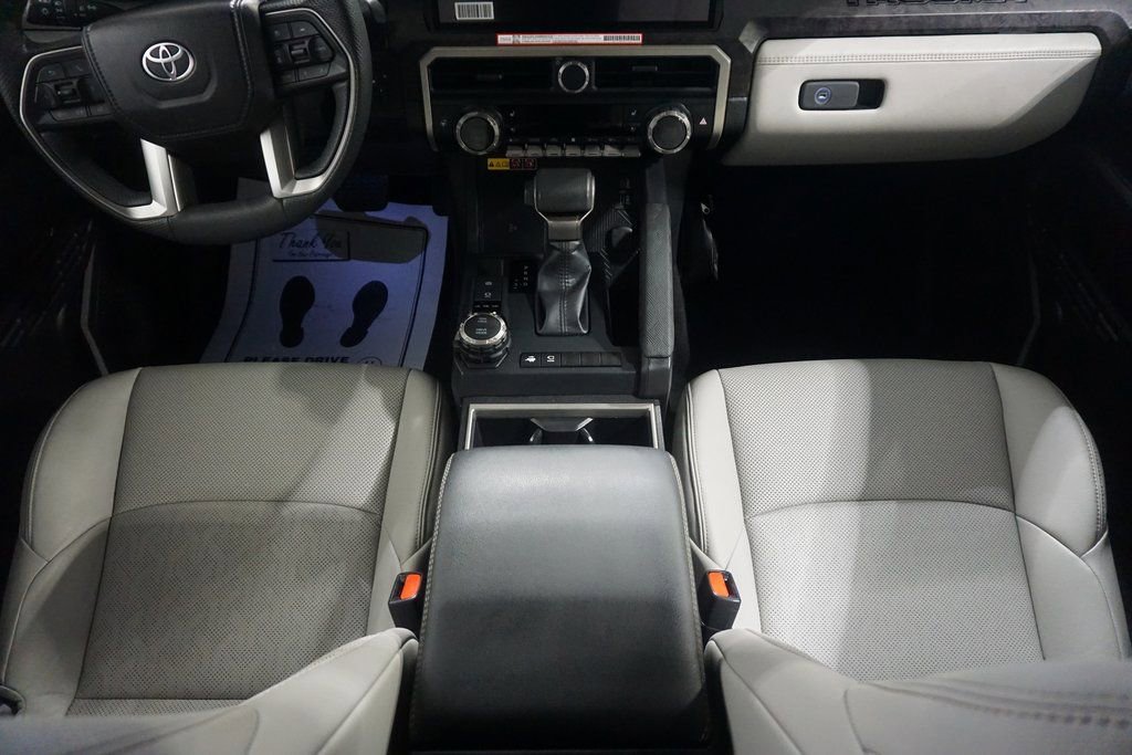 Certified 2025 Toyota Tacoma Limited image 31