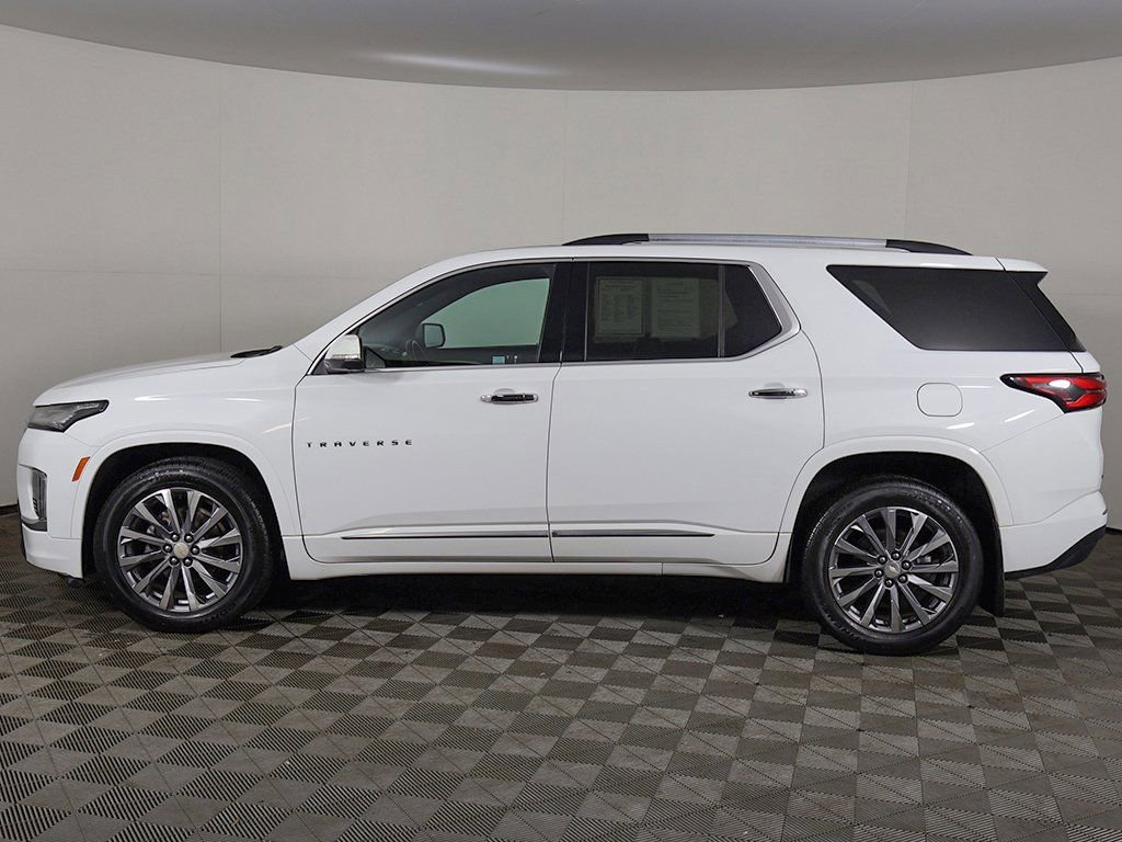 Used 2023 Chevrolet Traverse Premier AWD/4WD image 21