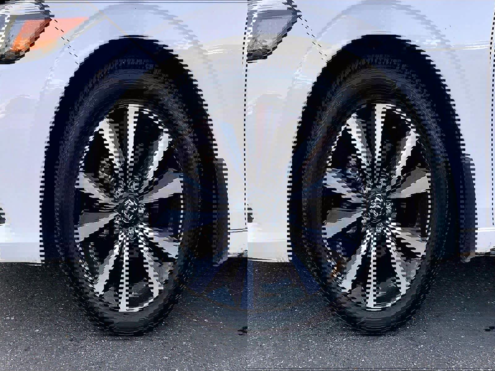 Used 2023 Honda Civic EX-L image 11