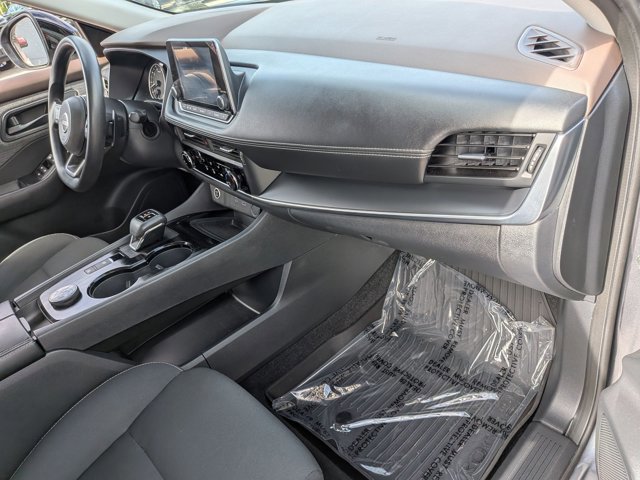Used 2023 Nissan Rogue S image 21