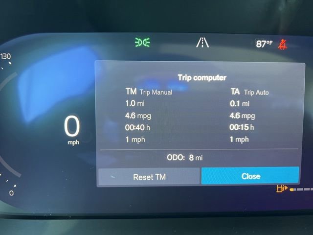 New 2026 Volvo V60 B5 Cross Country Plus w/ Climate Package image 11