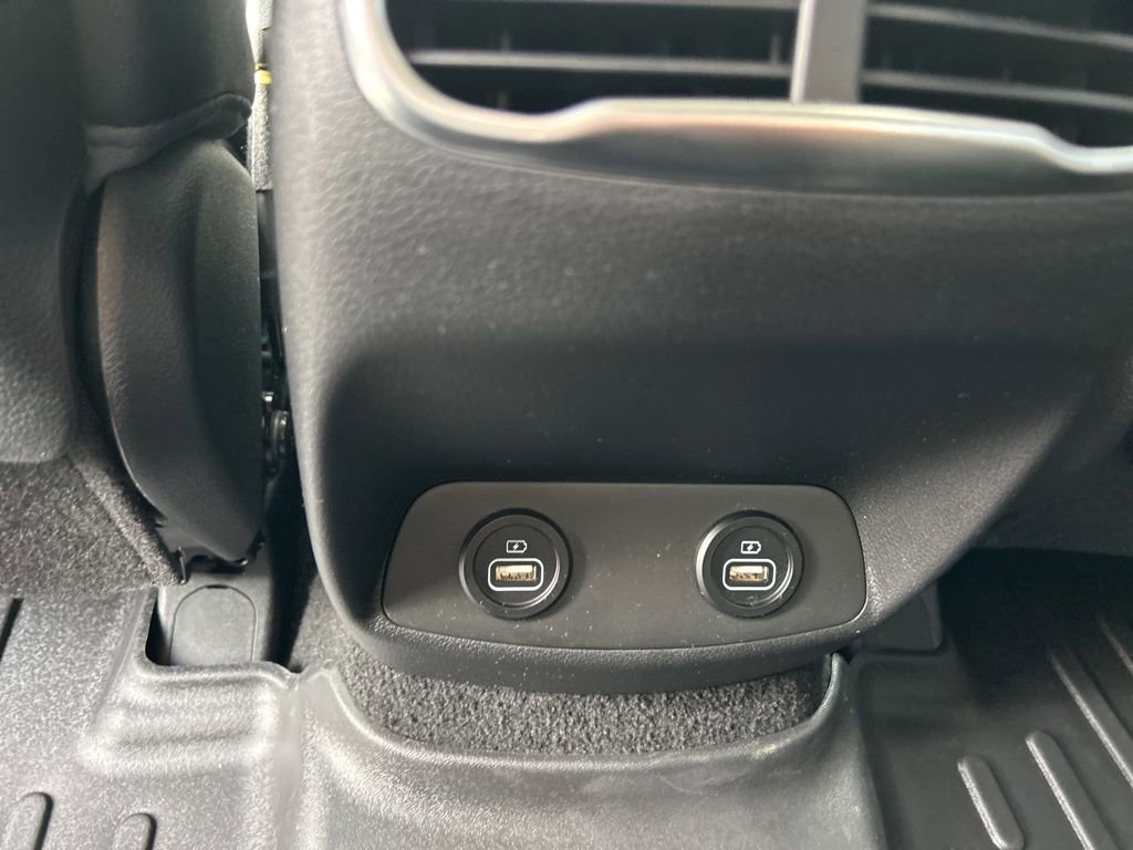 Used 2023 Hyundai Santa Fe SEL Premium w/ Cargo Package image 25