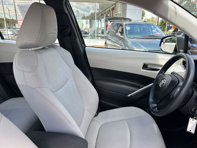 Used 2024 Toyota Corolla Cross L FWD image 14