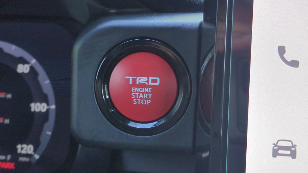 Certified 2025 Toyota Tacoma TRD Sport RWD image 22