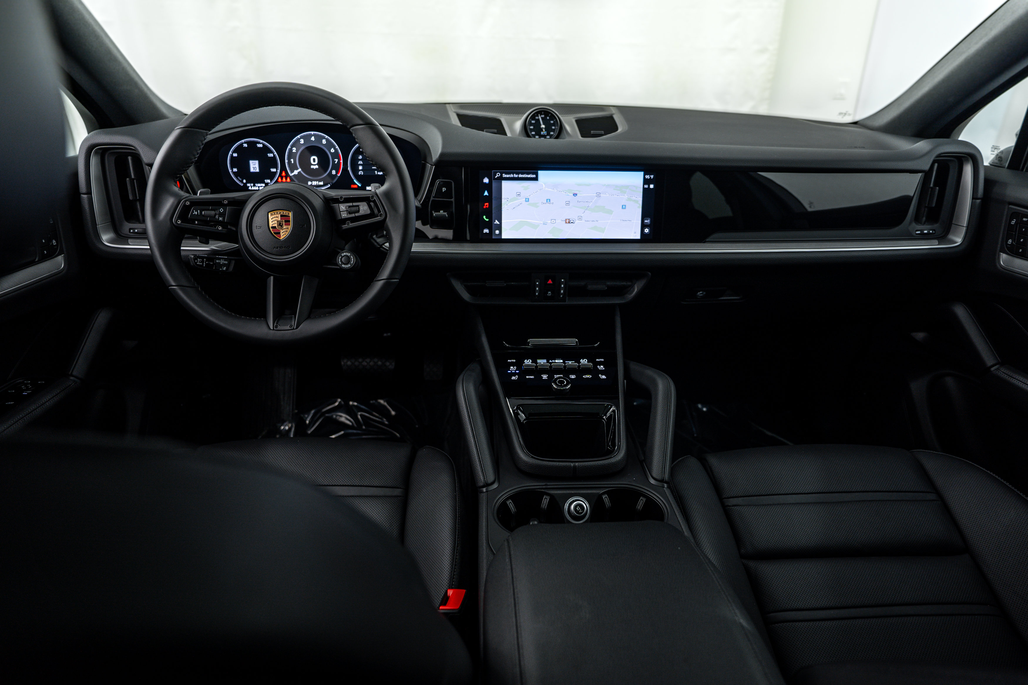 Certified 2026 Porsche Cayenne Coupe AWD/4WD image 12