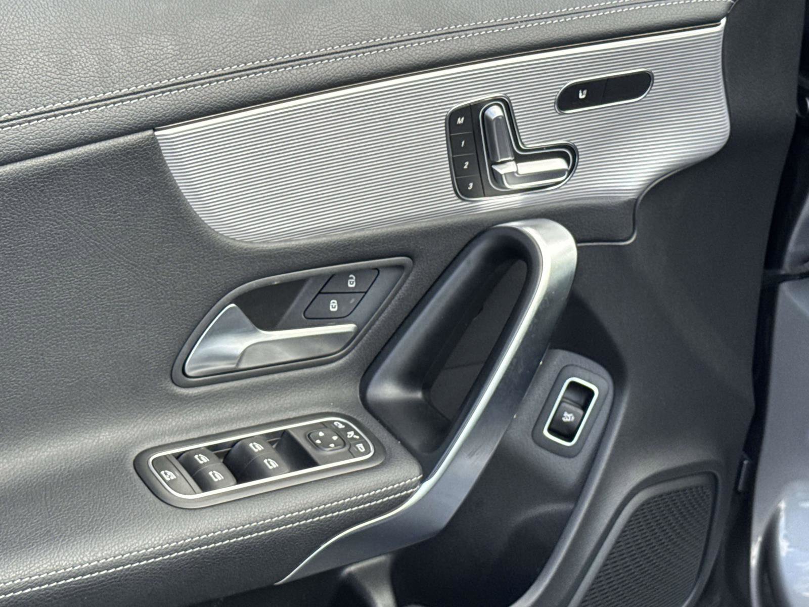 Used 2020 Mercedes-Benz CLA 250 4MATIC image 18