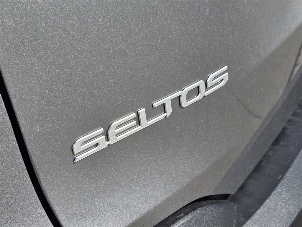 New 2026 Kia Seltos LX image 7