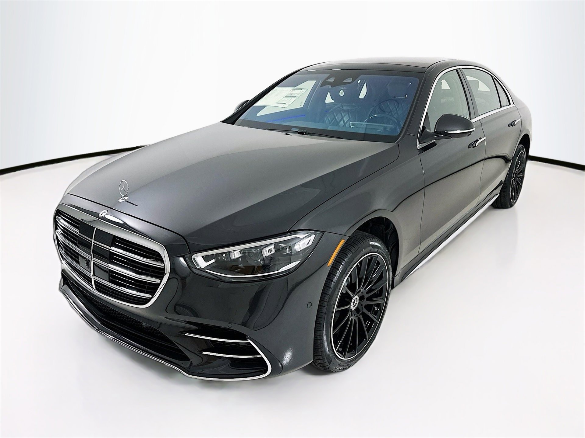 New 2026 Mercedes-Benz S 580 4MATIC Sedan image 3