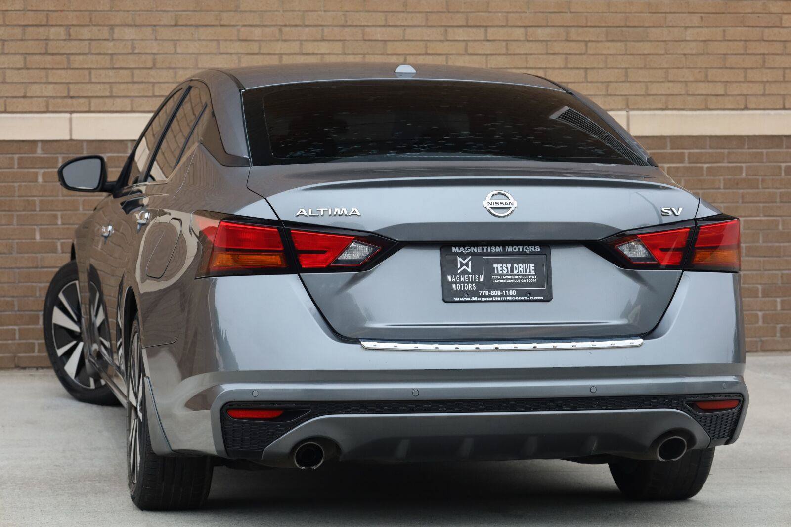 Used 2021 Nissan Altima 2.5 SV w/ SV Premium Package FWD image 9