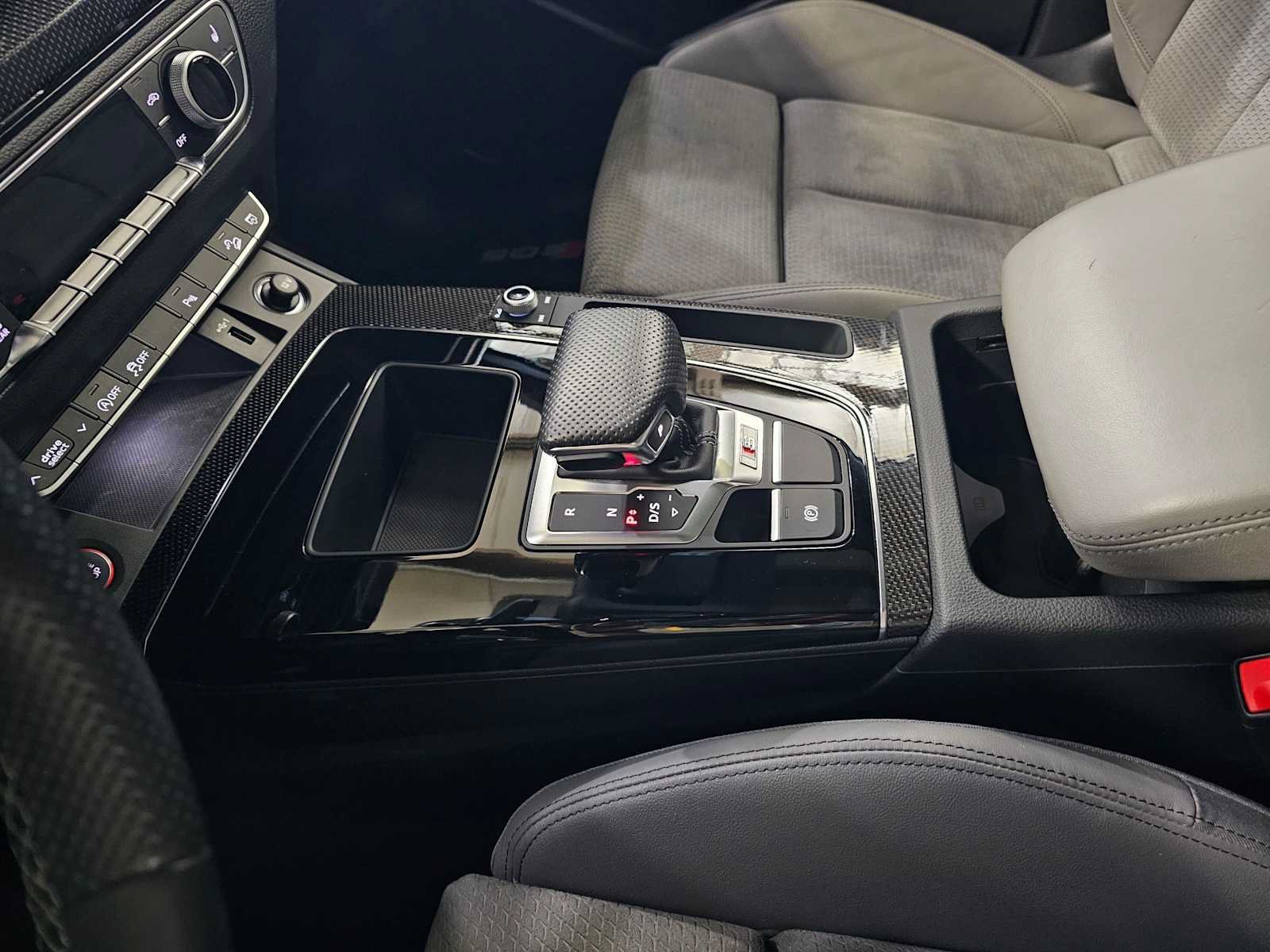 Used 2022 Audi SQ5 Premium AWD/4WD image 29