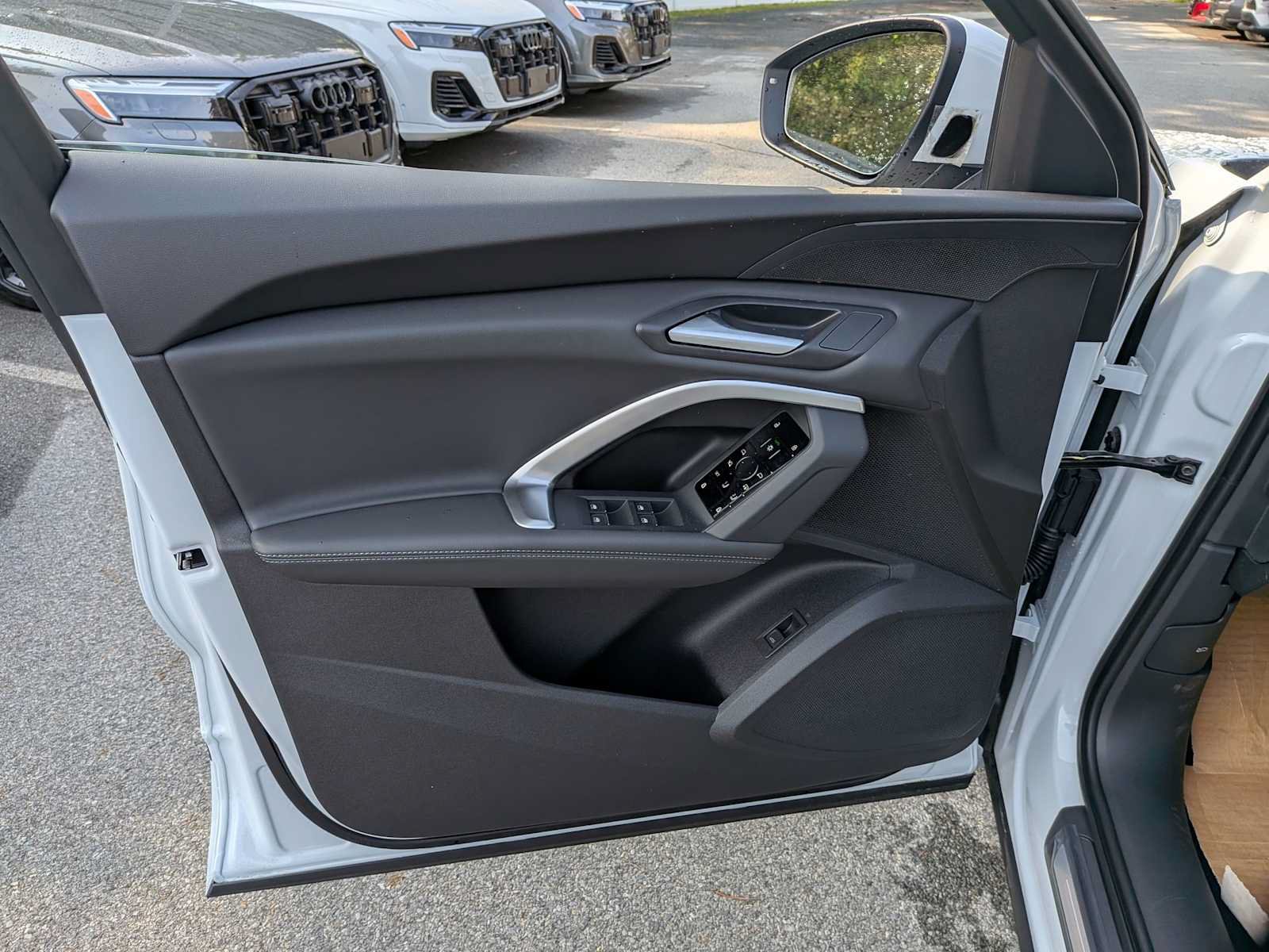 New 2026 Audi Q5 Premium w/ Convenience Package AWD/4WD image 6