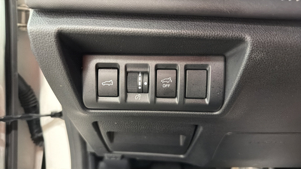 Used 2020 Subaru Outback Touring XT AWD/4WD image 21