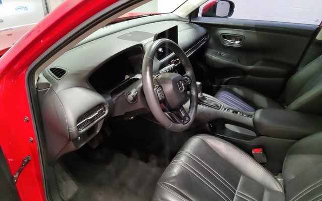 Used 2024 Honda HR-V EX-L image 12