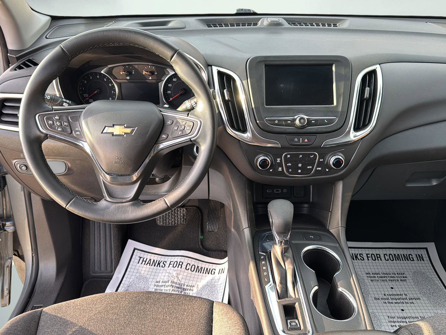 Used 2024 Chevrolet Equinox LT image 10