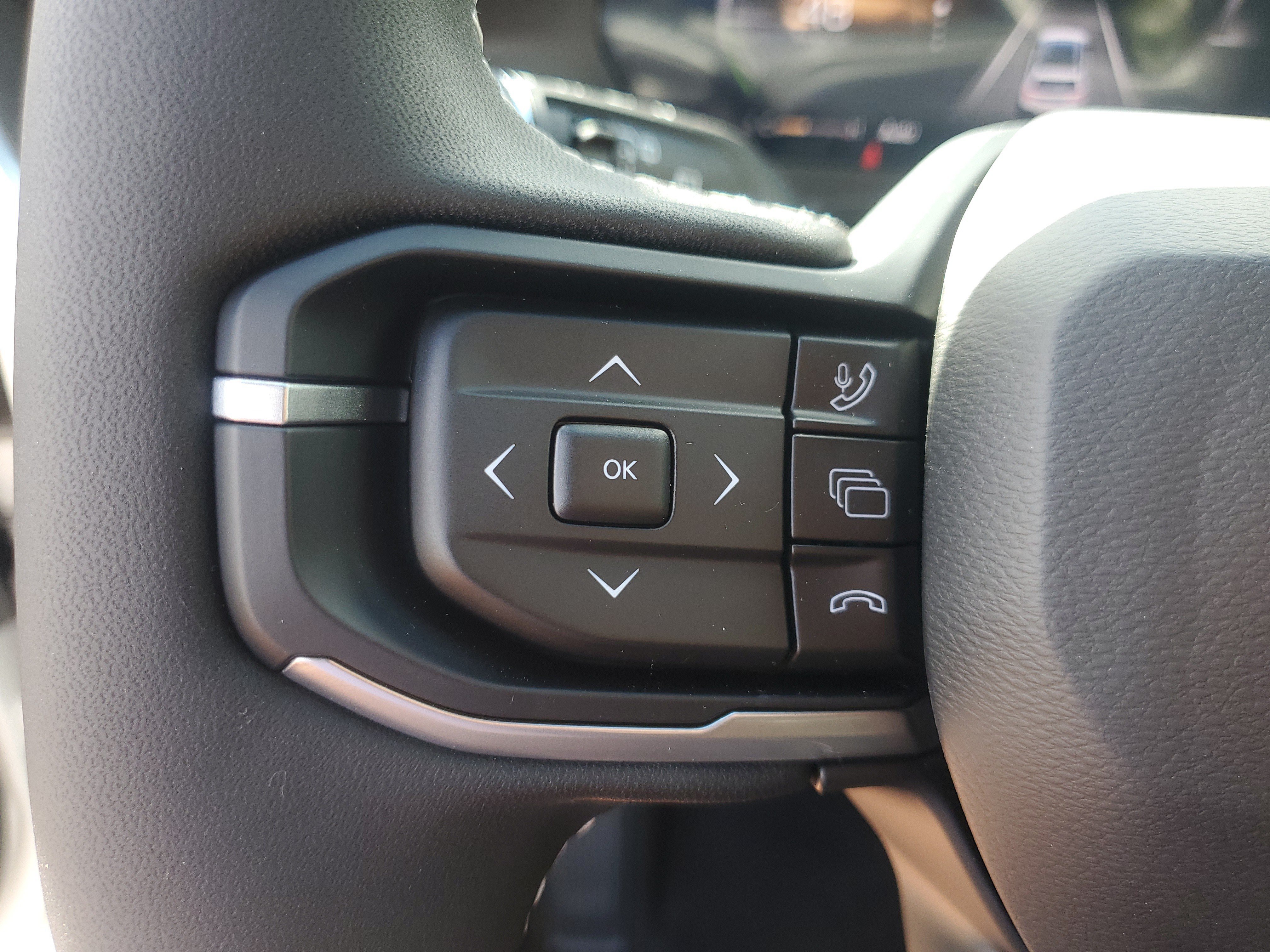 New 2026 Jeep Cherokee Overland AWD/4WD image 15
