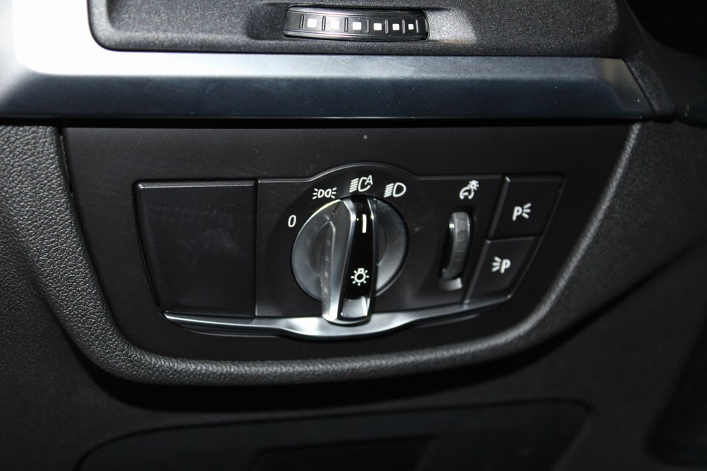 Used 2023 BMW X3 xDrive30i w/ Premium Package image 10