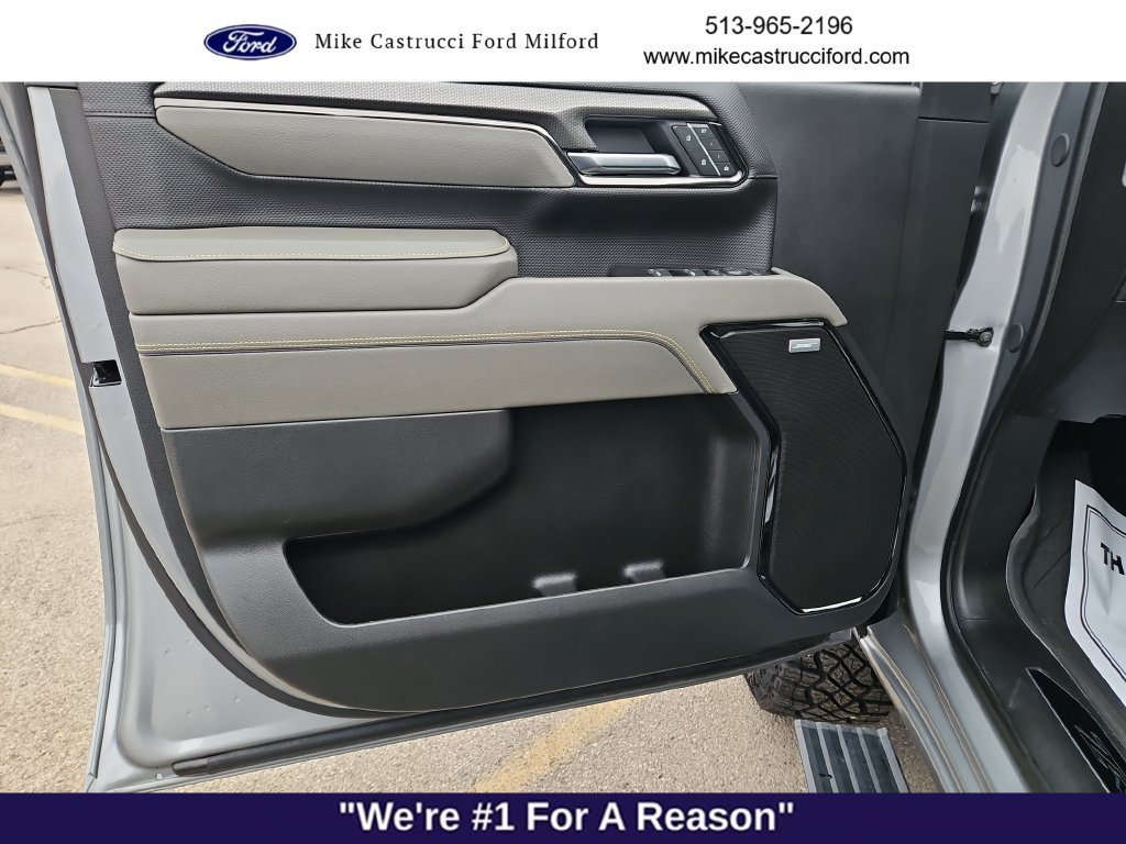 Used 2025 Chevrolet Silverado 2500 ZR2 w/ Technology Package AWD/4WD image 20