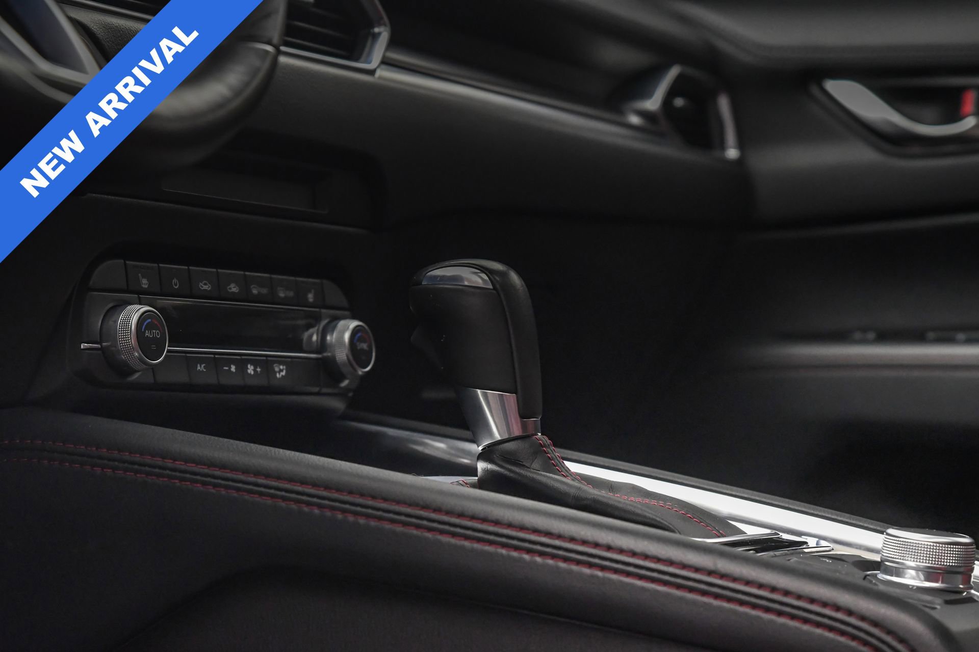 Used 2023 MAZDA CX-5 Carbon Edition image 30