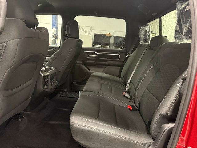 New 2026 RAM 1500 4x4 Crew Cab image 19