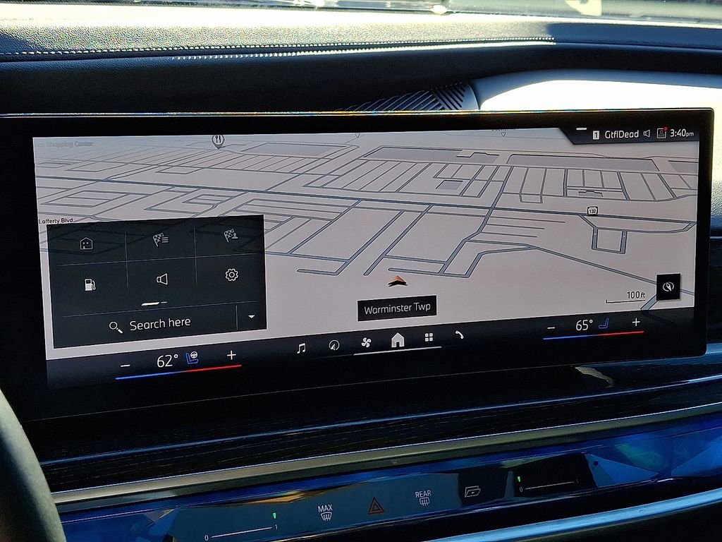 Used 2025 BMW 740i xDrive image 19