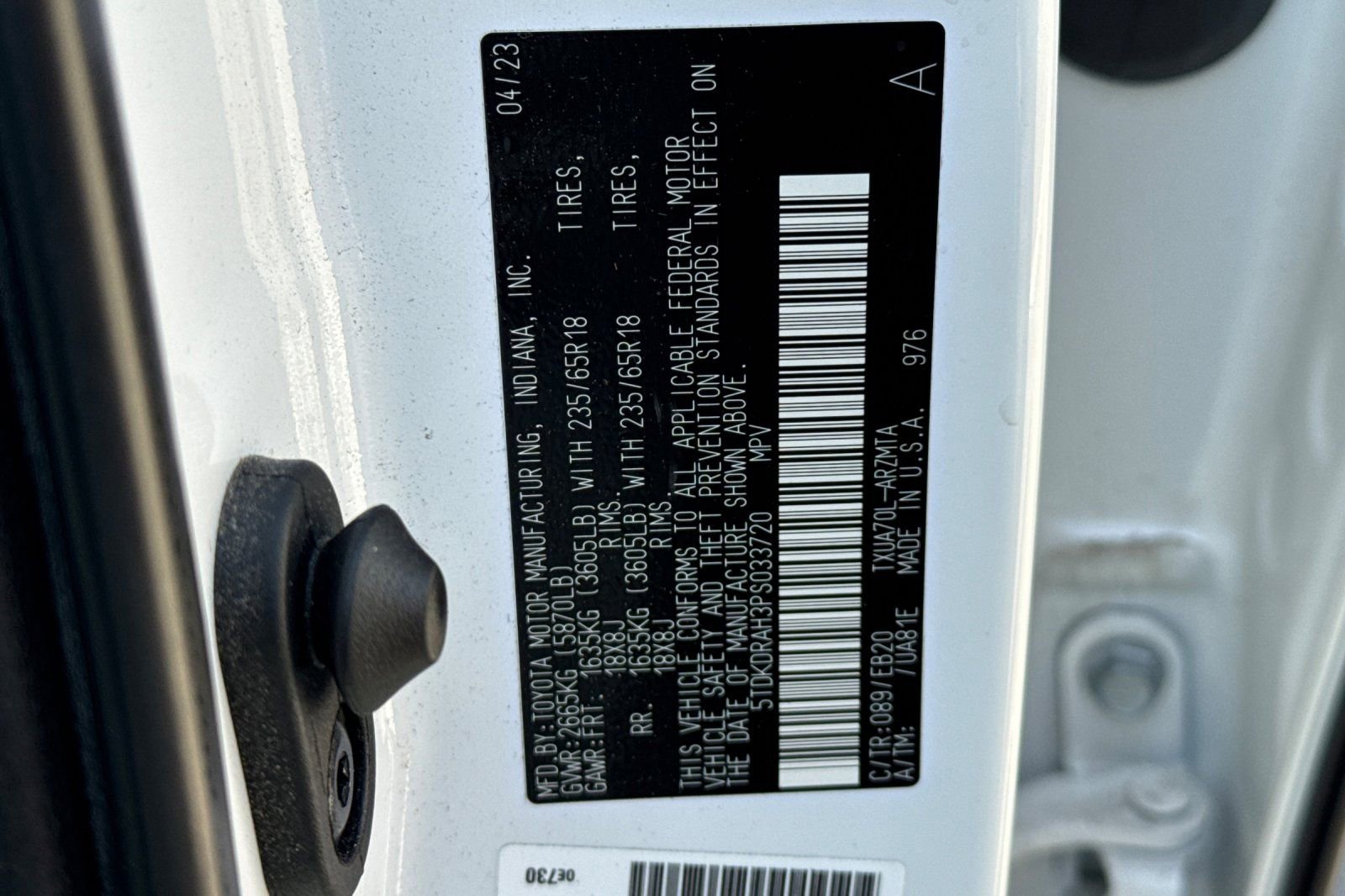 Used 2023 Toyota Highlander XLE image 29