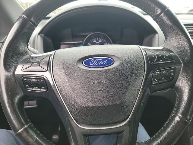 Used 2019 Ford Explorer Limited image 13