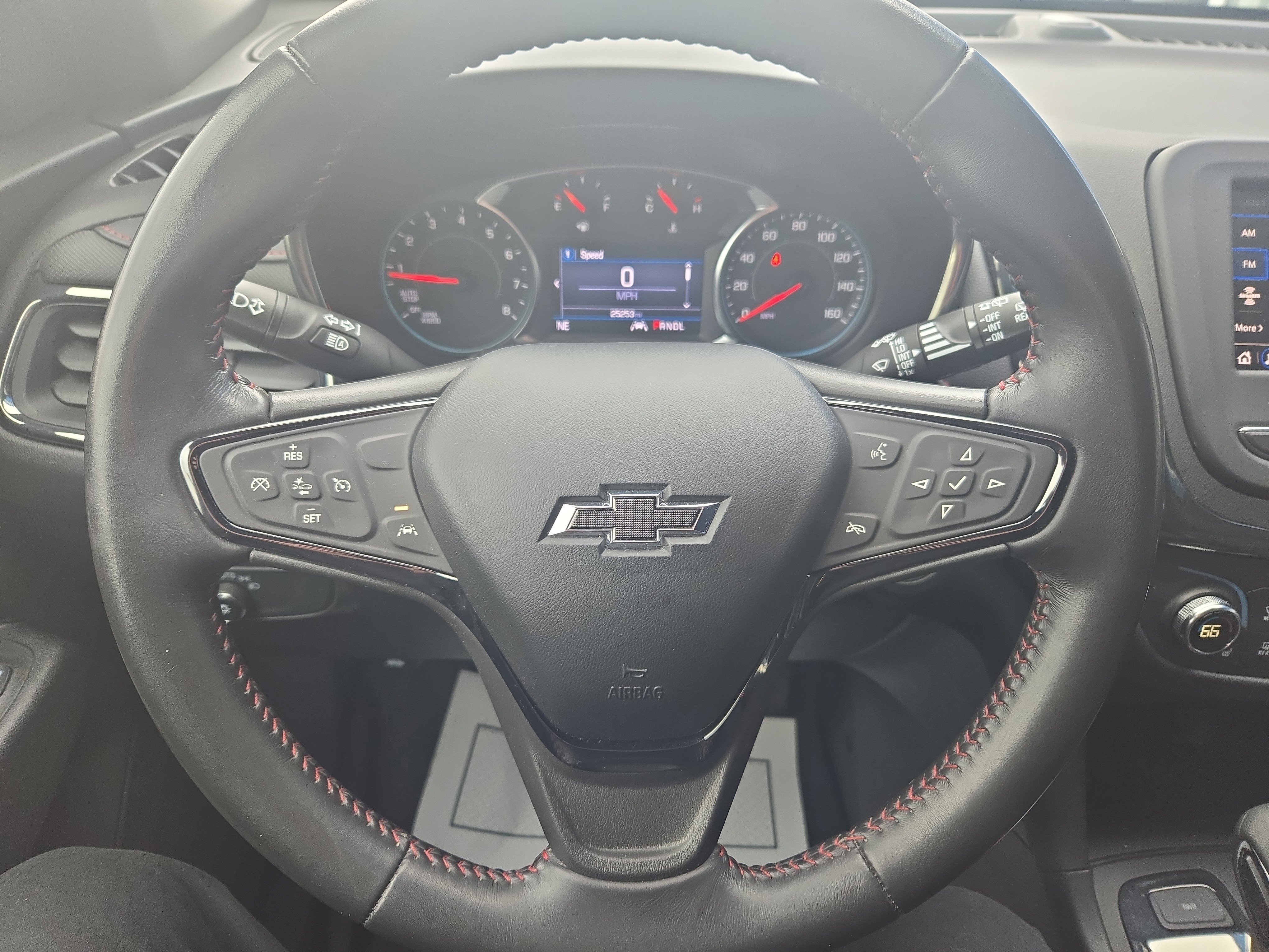 Certified 2022 Chevrolet Equinox RS w/ LPO, Floor Liner Package image 14