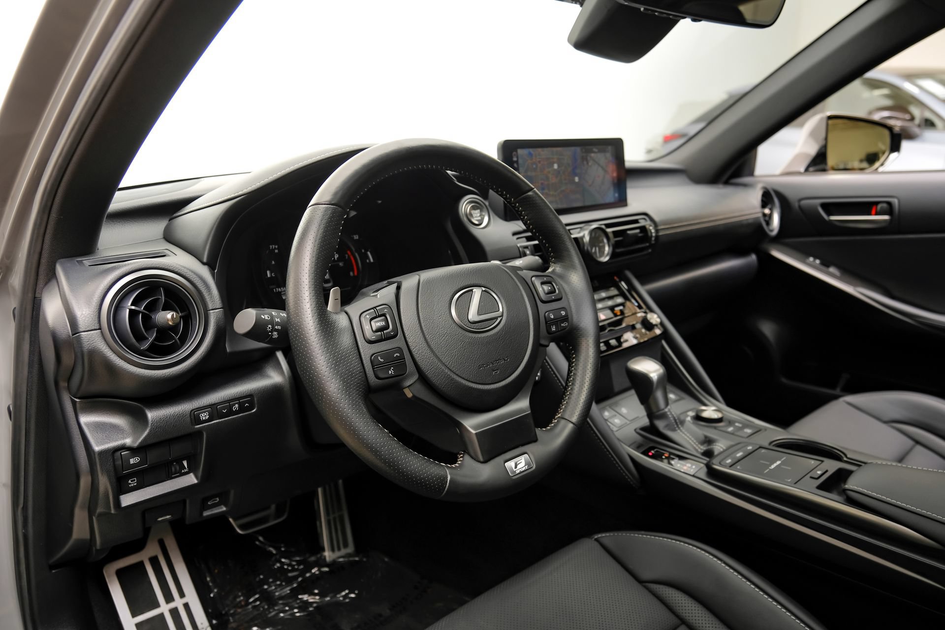 Used 2025 Lexus IS 350 F Sport w/ Navigation Package RWD image 3