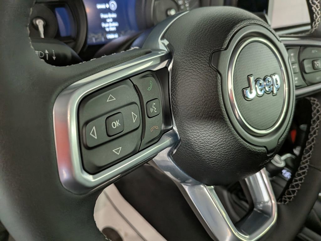 Certified 2025 Jeep Wrangler Unlimited Sahara image 22