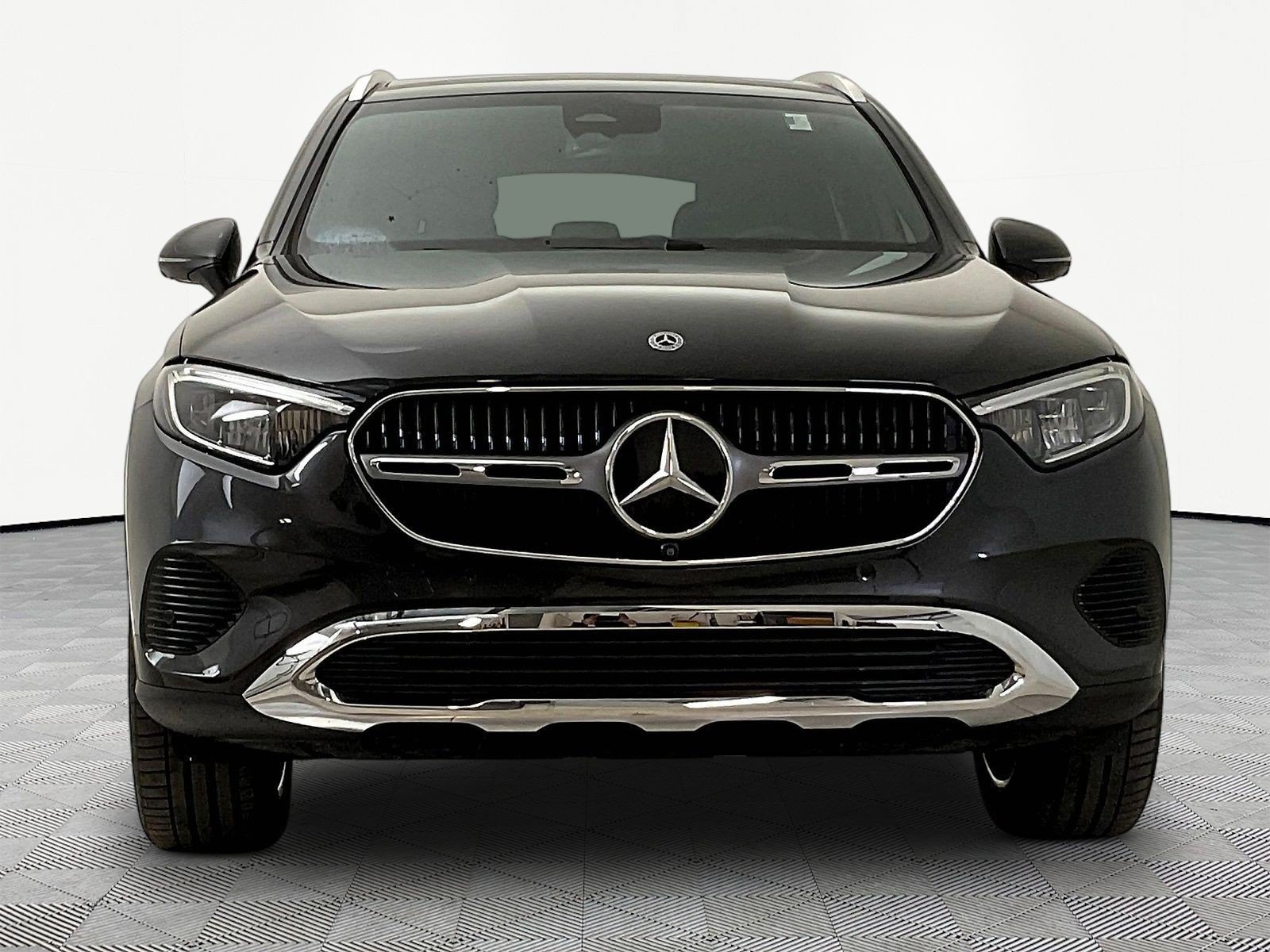 Certified 2026 Mercedes-Benz GLC 300 4MATIC image 2