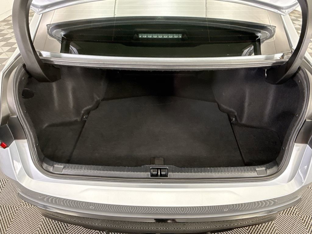 Used 2022 Lexus IS 350 F Sport image 26