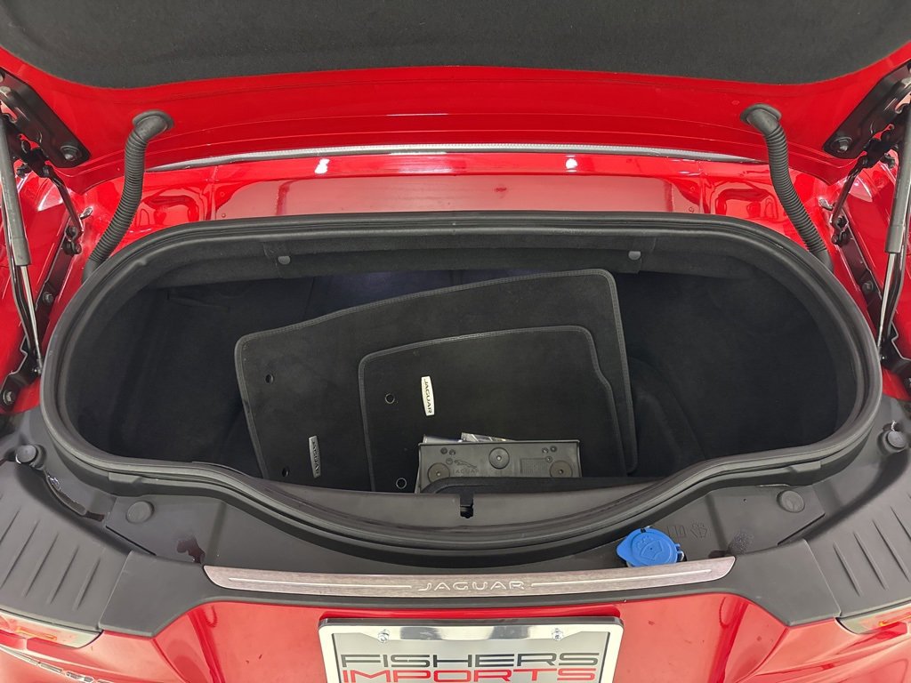Used 2018 Jaguar F-TYPE Convertible image 34