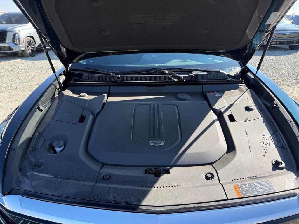 Certified 2024 Cadillac Lyriq Luxury w/ LPO, Floor Liner Package image 18