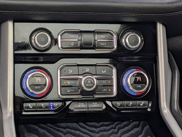 Used 2022 GMC Yukon Denali image 15