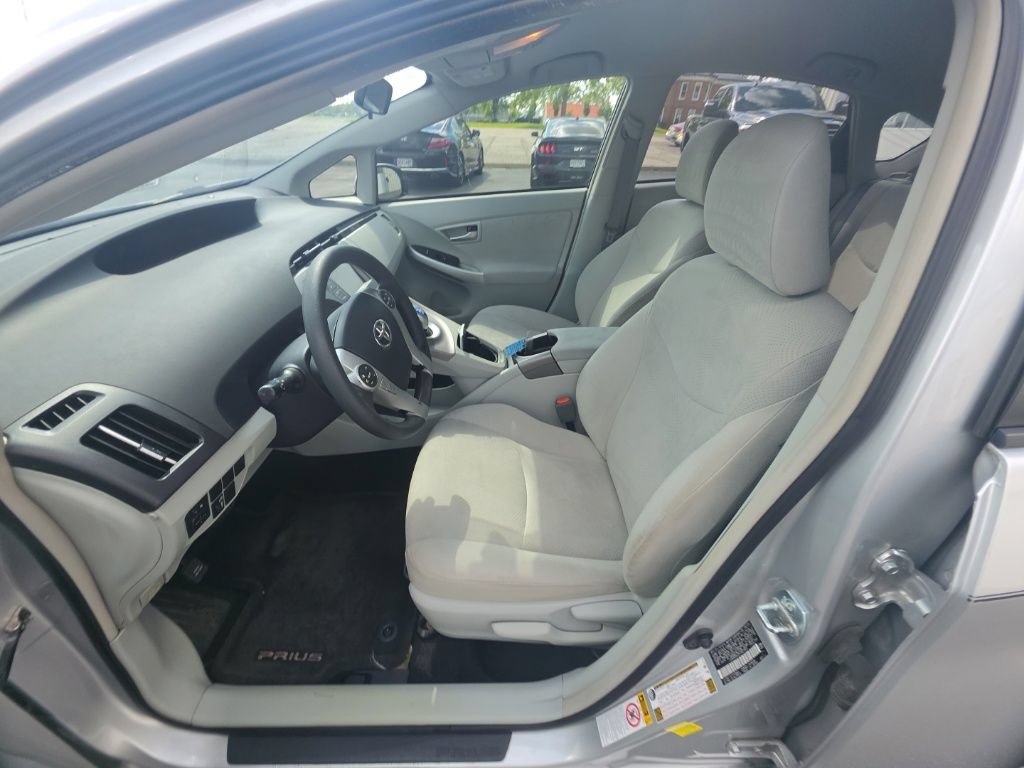 Used 2015 Toyota Prius Three FWD image 14