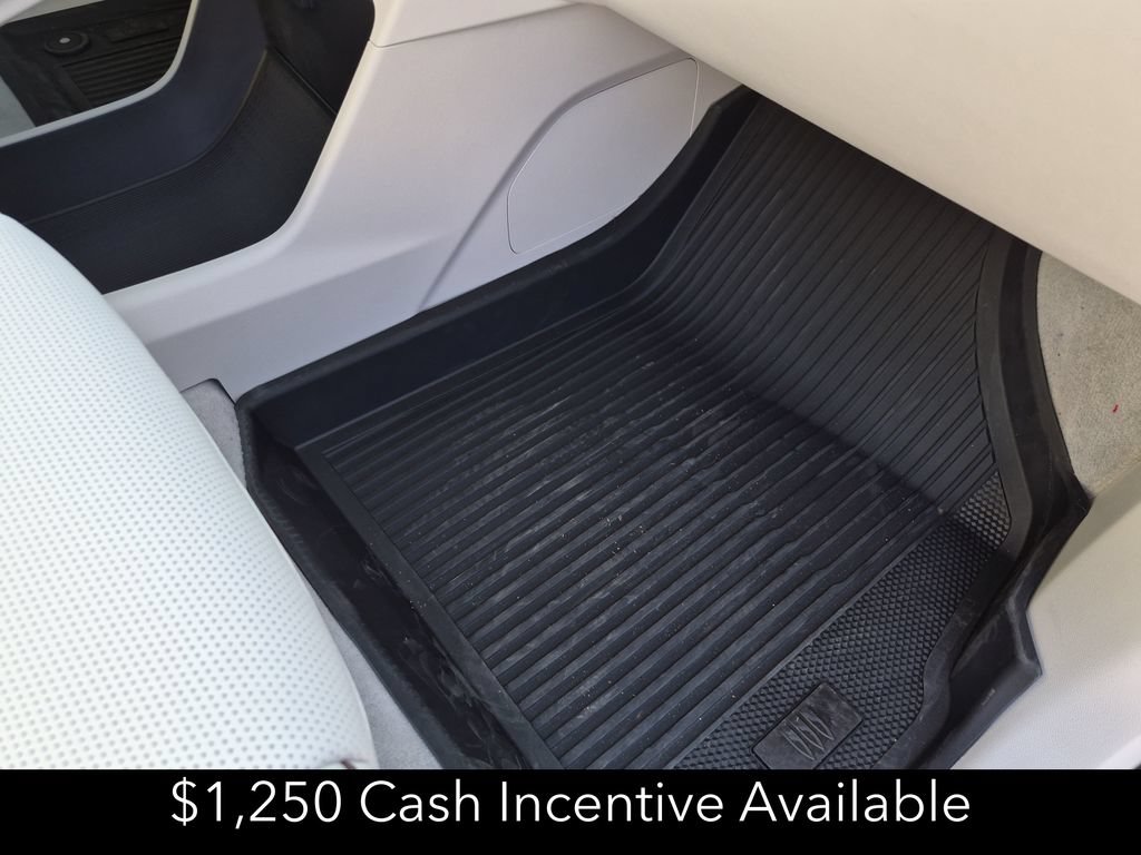 New 2026 Buick Enclave Avenir w/ Super Cruise Package FWD image 44