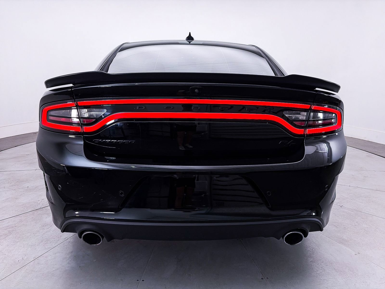 Used 2023 Dodge Charger R/T w/ Blacktop Package RWD image 14