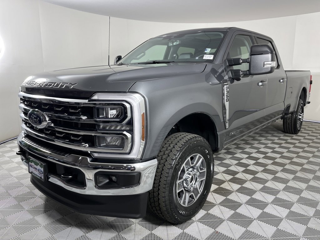 Certified 2025 Ford F350 Lariat image 3