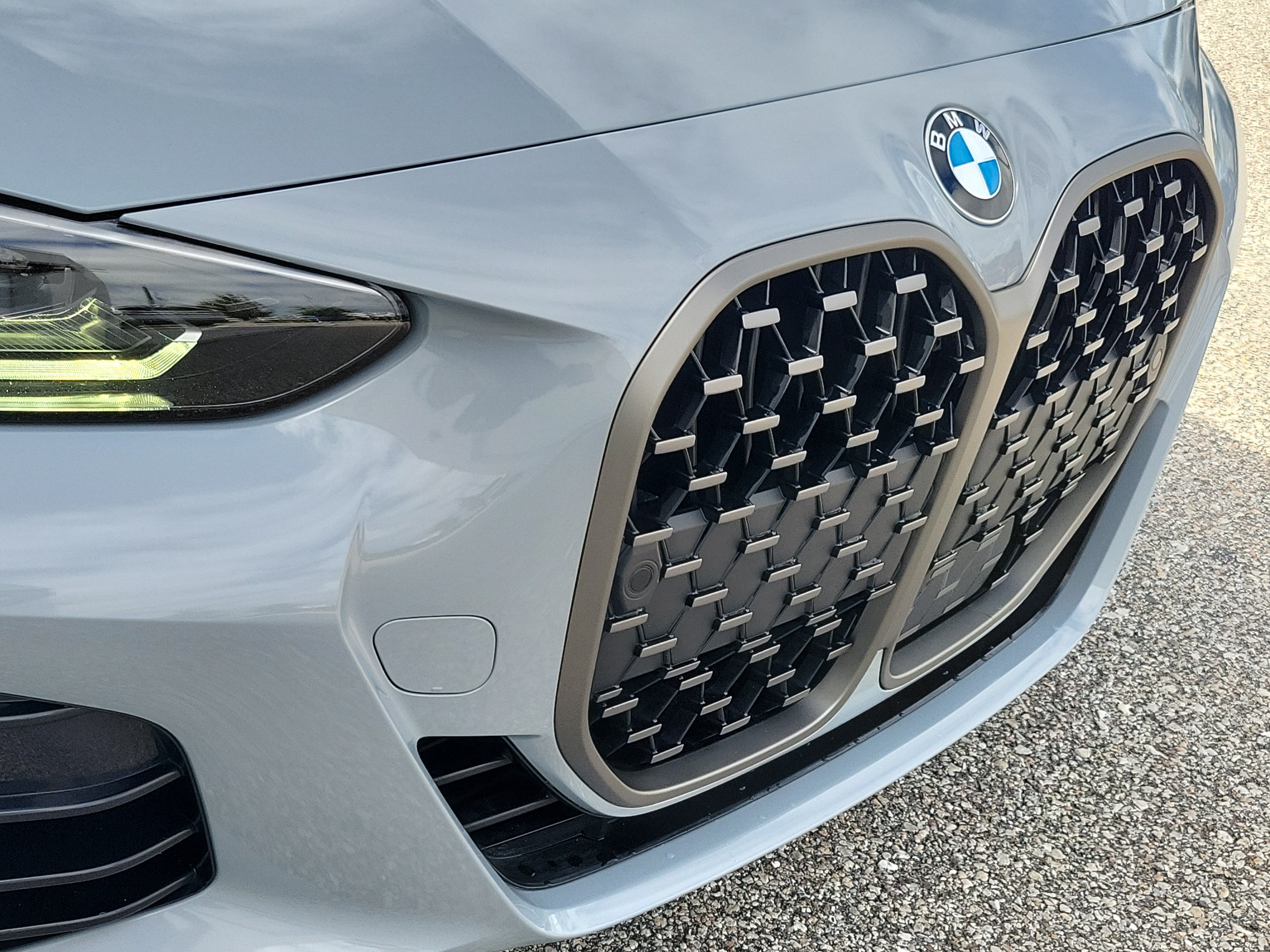 Used 2022 BMW M440i Convertible w/ M Carbon Exterior Package RWD image 12