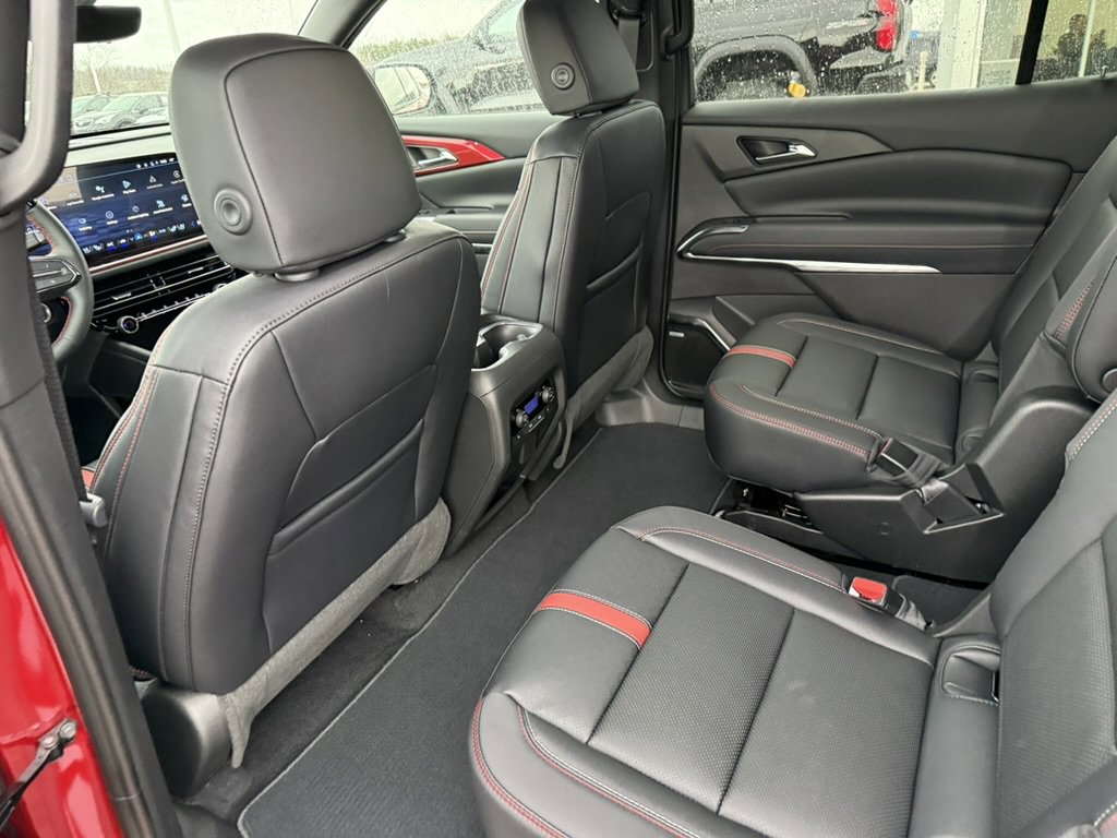 New 2026 Chevrolet Traverse RS image 10