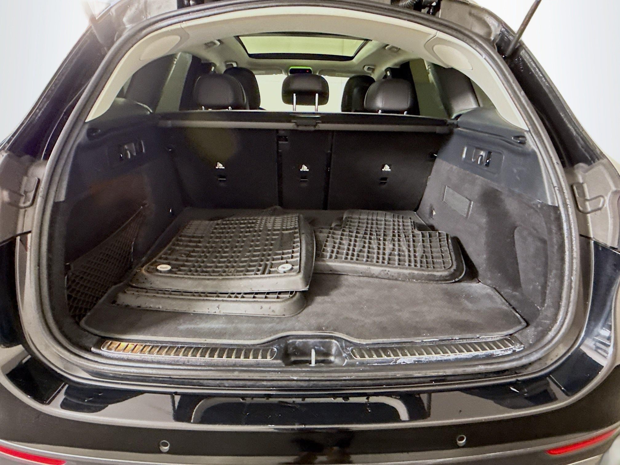 Used 2023 Mercedes-Benz GLC 300 4MATIC w/ Exclusive Trim Package image 35