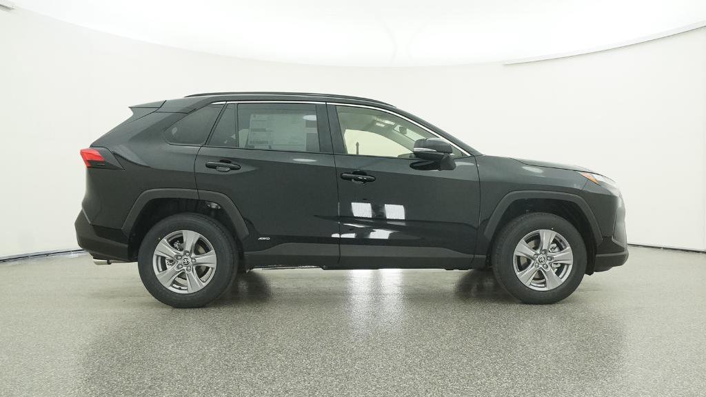 New 2025 Toyota RAV4 XLE image 26