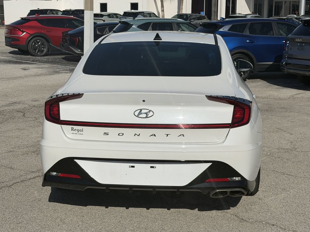 Used 2022 Hyundai Sonata SEL w/ Preferred Accessory Package FWD image 5