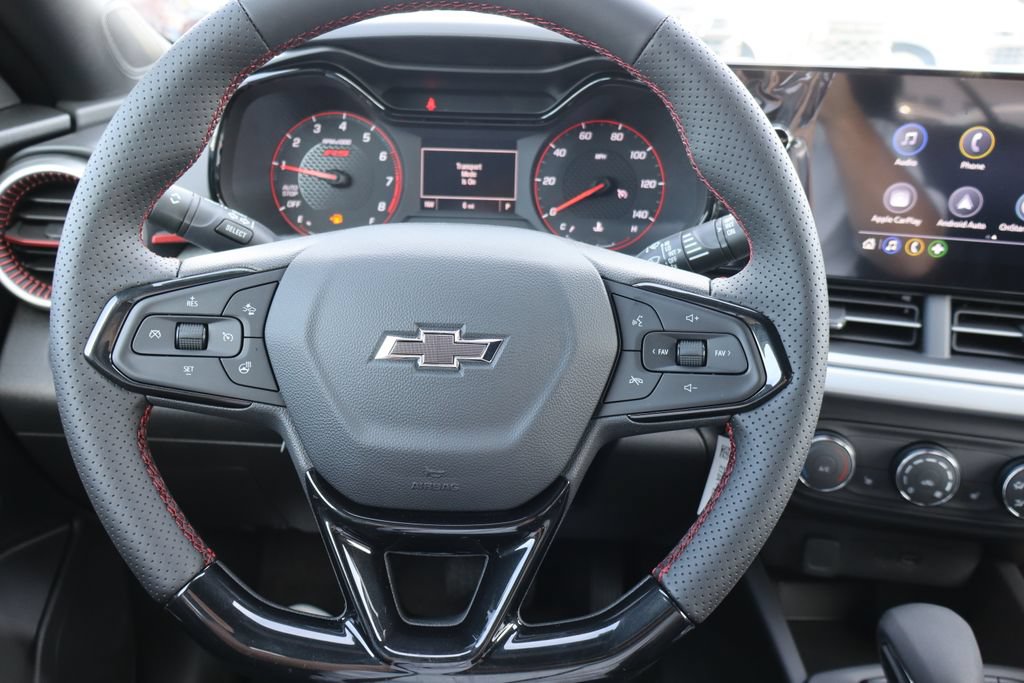 New 2026 Chevrolet Trax RS w/ Sunroof Package FWD image 7