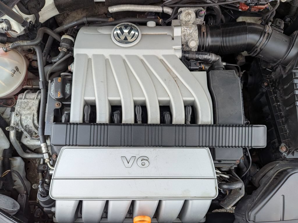 Used 2007 Volkswagen Passat 3.6 FWD image 11