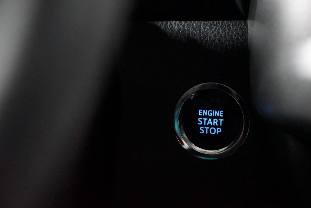 Used 2016 Toyota Highlander XLE FWD image 23
