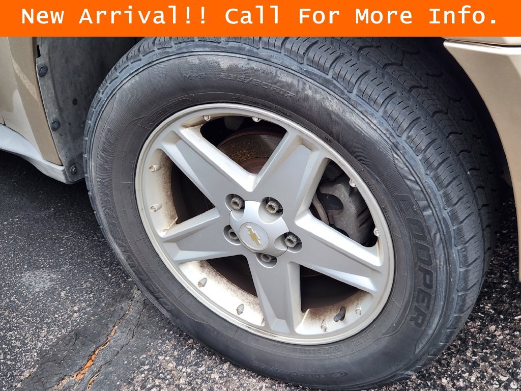 Used 2005 Chevrolet Equinox LT AWD/4WD image 8