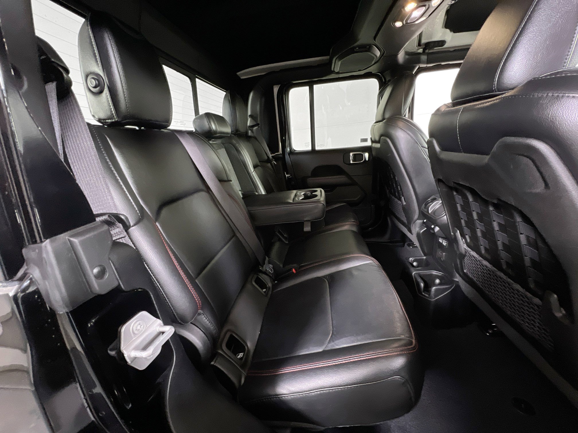 Used 2020 Jeep Gladiator Rubicon image 25