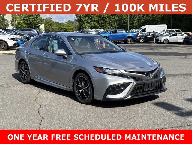 Used 2024 Toyota Camry SE w/ Cold Weather Package